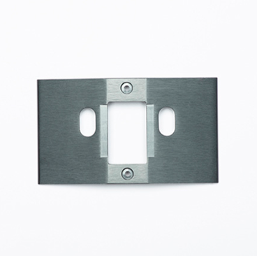 [8202020823] Placa frontal X1 Tipo H de 1 pulgada 